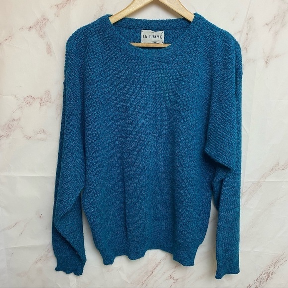 VTG Le Tigre 100% Acrylic Knitted Sweater - K24 - Picture 1 of 4